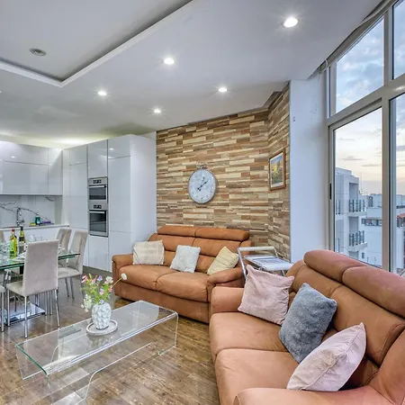 Apartmán Roof Terrace, Seaview 3 Bedroom Penthouse Goslm-11