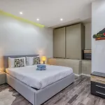 Apartamento Roof Terrace, Seaview 3 Bedroom Penthouse Goslm-11 *