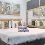 Roof Terrace, Seaview 3 Bedroom Penthouse Goslm-11 * Sliema