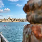 Roof Terrace, Seaview 3 Bedroom Penthouse Goslm-11 Sliema
