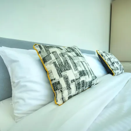 Roof Terrace, Seaview 3 Bedroom Penthouse Goslm-11 *