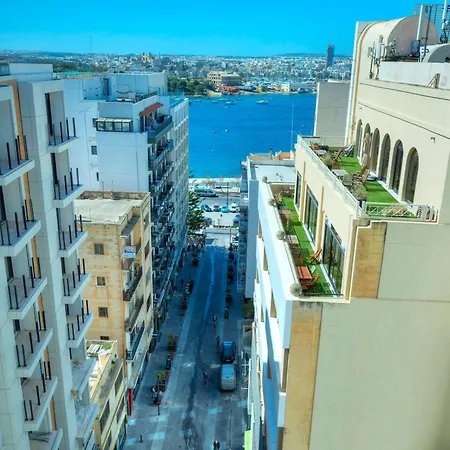 Roof Terrace, Seaview 3 Bedroom Penthouse Goslm-11 Apartment