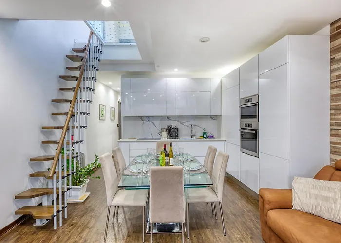 Apartamento Roof Terrace, Seaview 3 Bedroom Penthouse Goslm-11 *