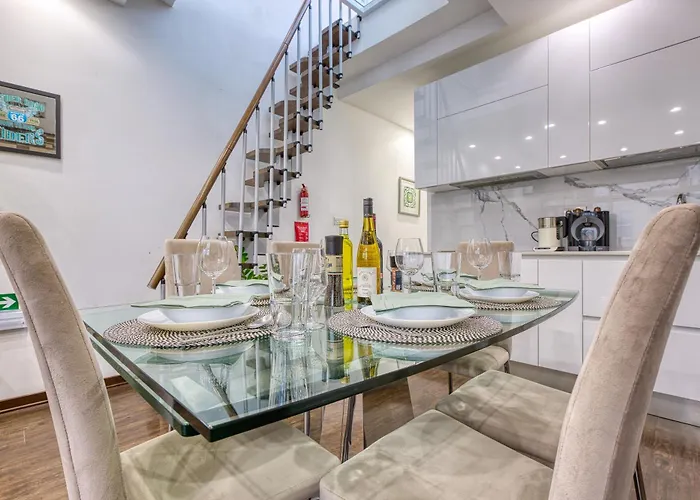 Roof Terrace, Seaview 3 Bedroom Penthouse Goslm-11 Apartamento Sliema