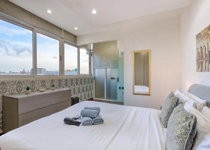 Apartamento Roof Terrace, Seaview 3 Bedroom Penthouse Goslm-11 *