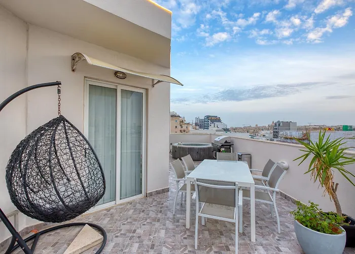 Apartamento Roof Terrace, Seaview 3 Bedroom Penthouse Goslm-11 Sliema