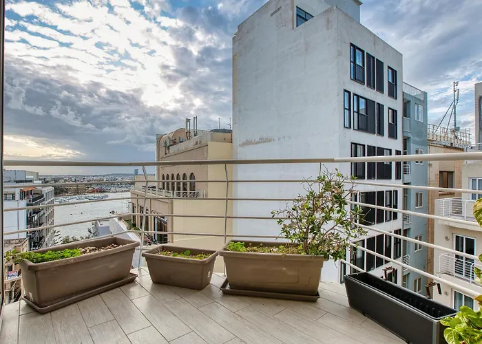 Roof Terrace, Seaview 3 Bedroom Penthouse Goslm-11 Apartamento *