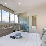 Apartment Roof Terrace, Seaview 3 Bedroom Penthouse Goslm-11 *