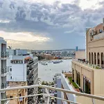 Apartment Roof Terrace, Seaview 3 Bedroom Penthouse Goslm-11 Sliema
